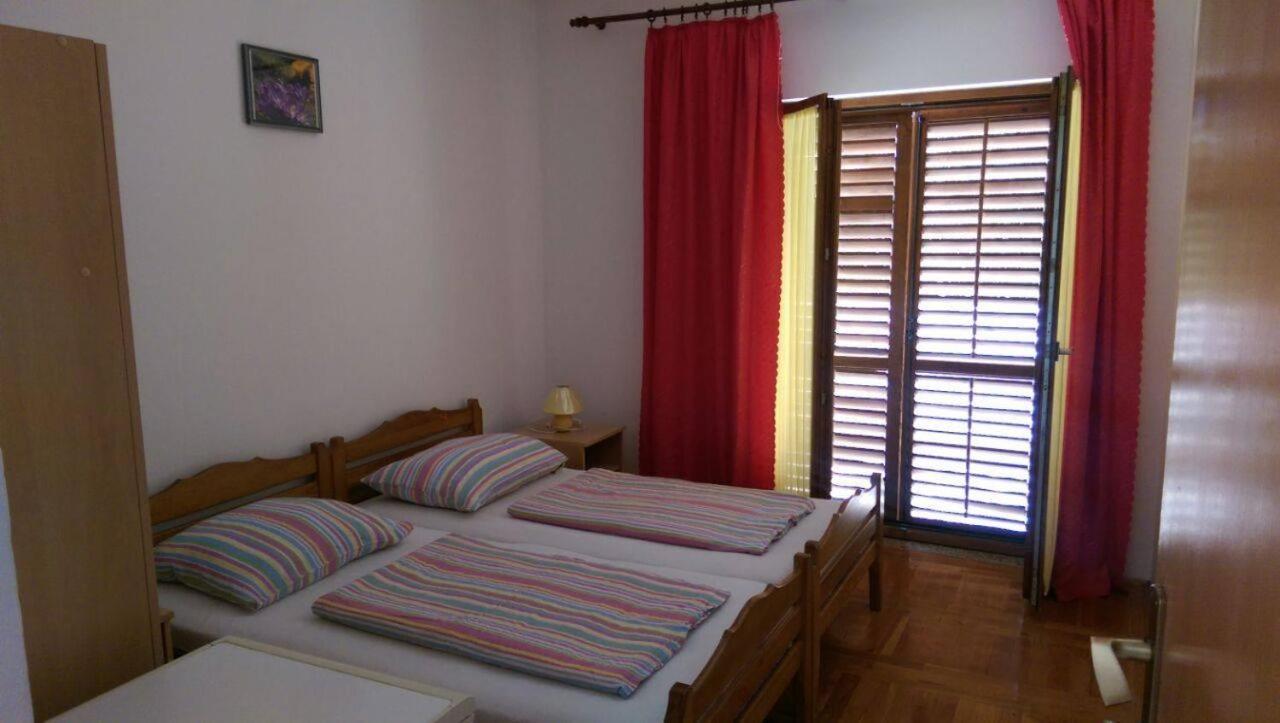 Apartmani Slavica Biograd Na Moru Exterior photo