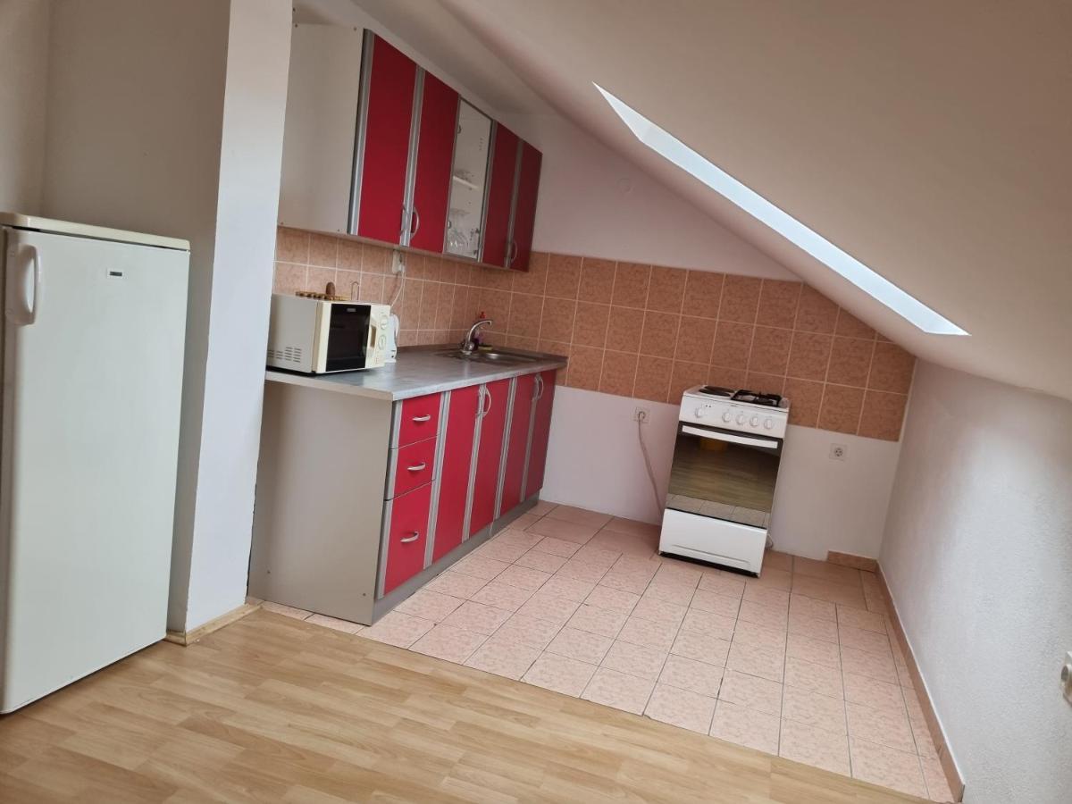 Apartmani Slavica Biograd Na Moru Exterior photo
