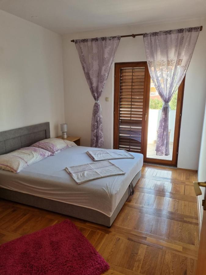 Apartmani Slavica Biograd Na Moru Exterior photo